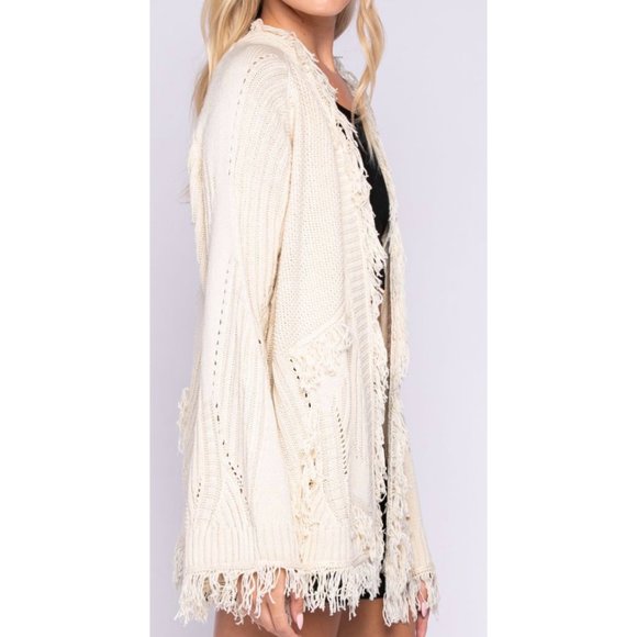 ❌SOLD OUT❌FLORA IVORY FRINGE CARDIGAN - Picture 3 of 3
